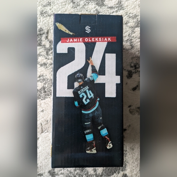 New Jamie Oleksiak Bobblehead NHL Seattle Kraken 2025 #24 - Picture 3 of 6